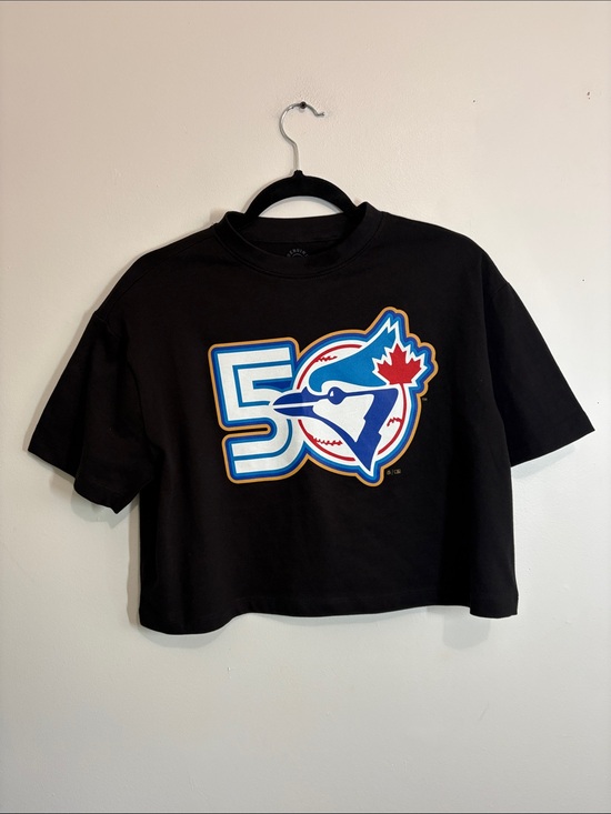 Mlb Genuine Merchandise Tops - MLB Genuine Merchandise Women’s Black Toronto Blue Jays 50th Logo Cropped Tee
